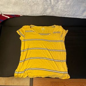 Size Medium Hollister Yellow Striped Short Sleeve Tee